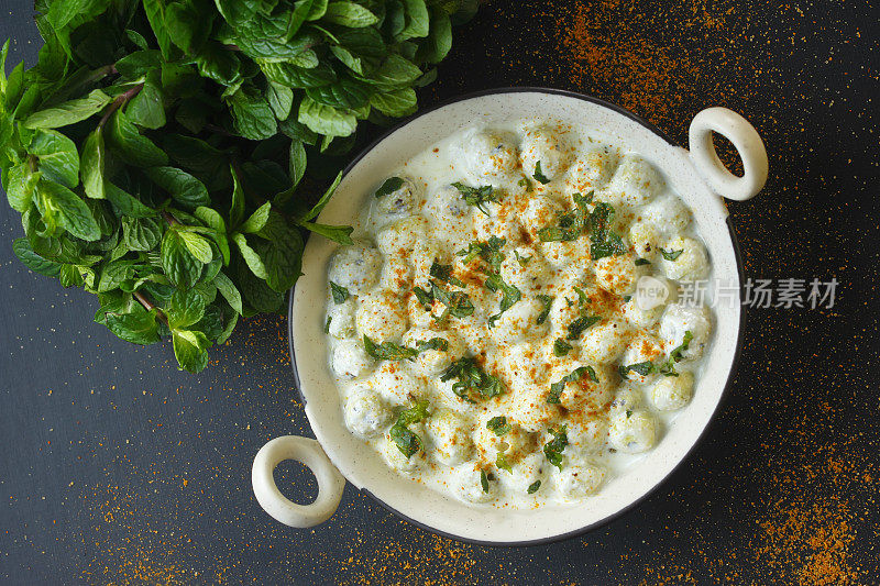 泡莲子(Makhana) Raita